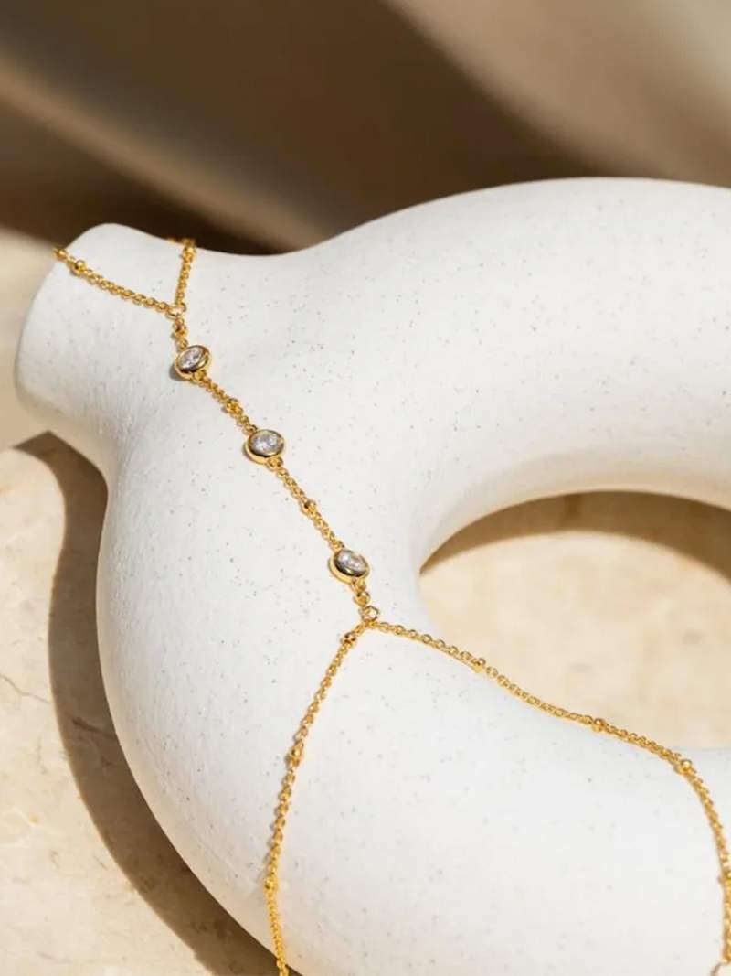 Soera Hand Chain
